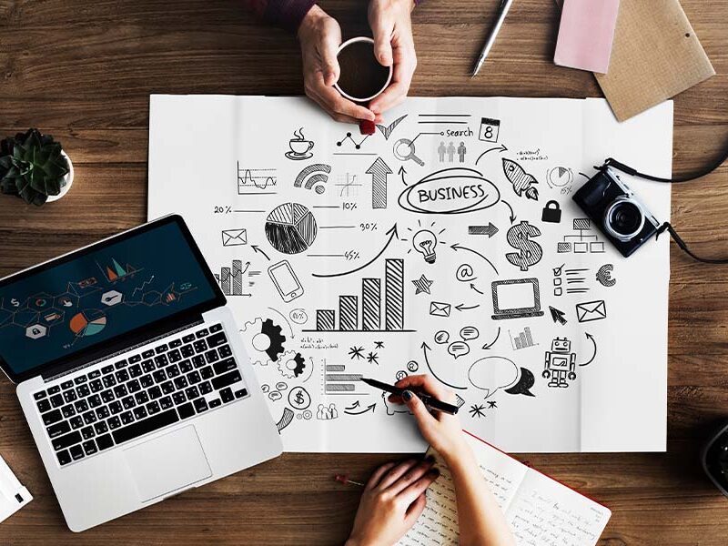 community manager